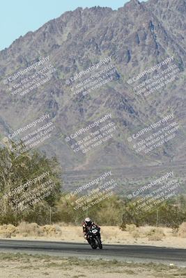 media/Dec-07-2025-CVMA (Sun) [[3e7d2de5dc]]/Race 8-Middleweight Shootout/